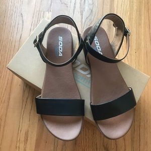 SODA- MEADOW SANDALS